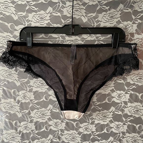 Playful Promises Ysabel Curve Lace Brief - Picture 4 of 11